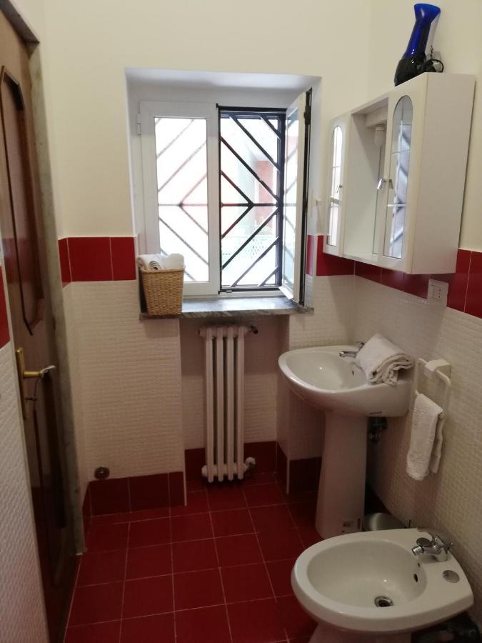 Lucia'S Apartaments Бари Екстериор снимка