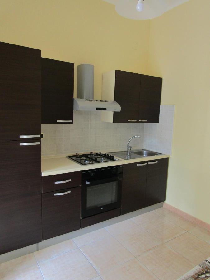 Lucia'S Apartaments Бари Екстериор снимка