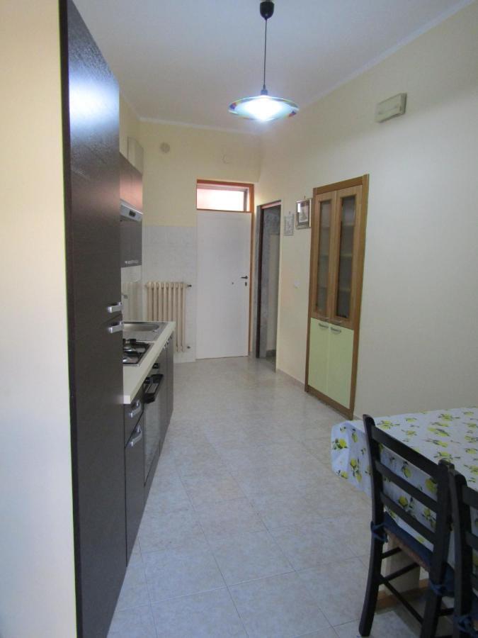 Lucia'S Apartaments Бари Екстериор снимка